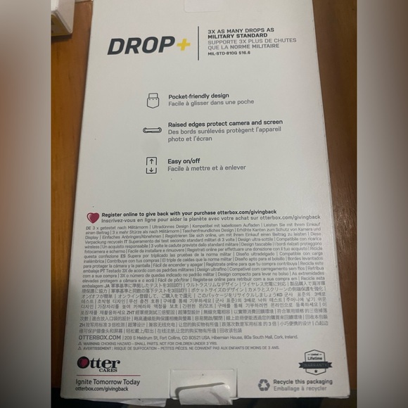 NWT OtterBox symmetry iPhone 11 black protection case drop tested - Picture 3 of 3